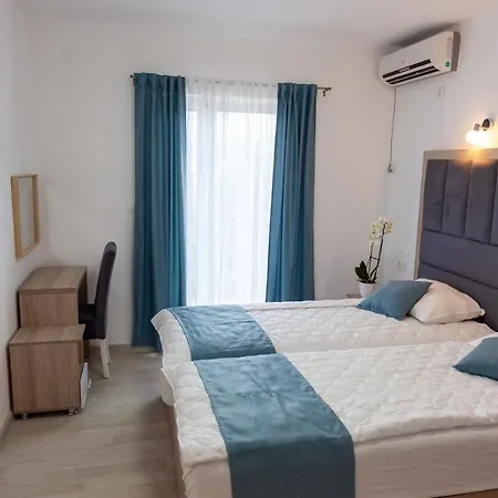 Apartmani Stanisic-Becici Exterior photo