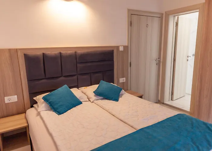 Apartmani Stanisic-Becici